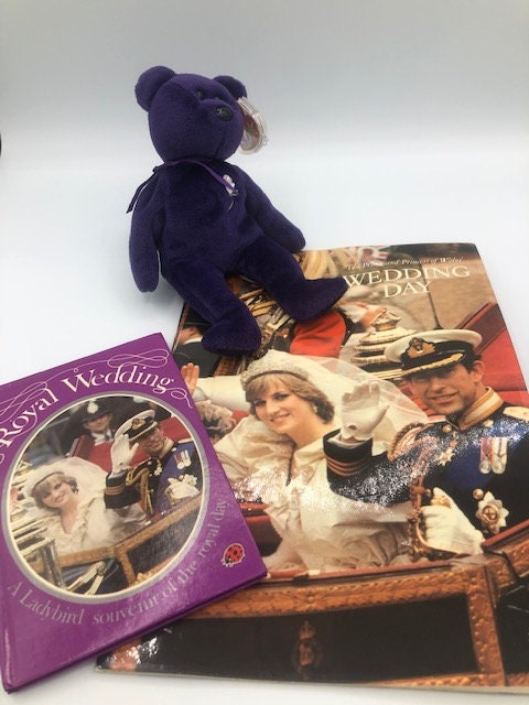 Princess Diana Gift Basket with the Queen Elizabeth